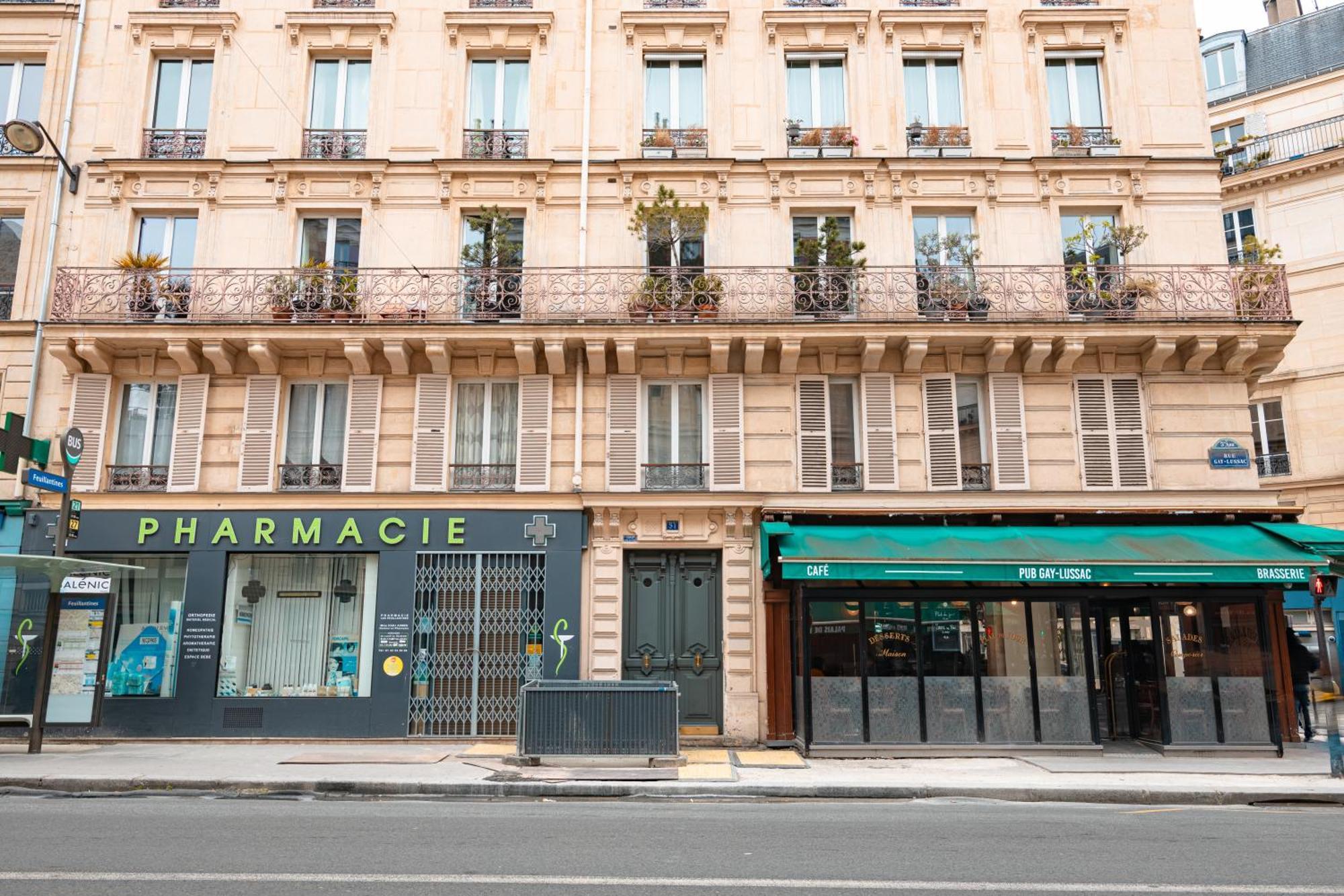Appartement Quartier Jardin Du Luxembourg Free Netflix París Exterior foto